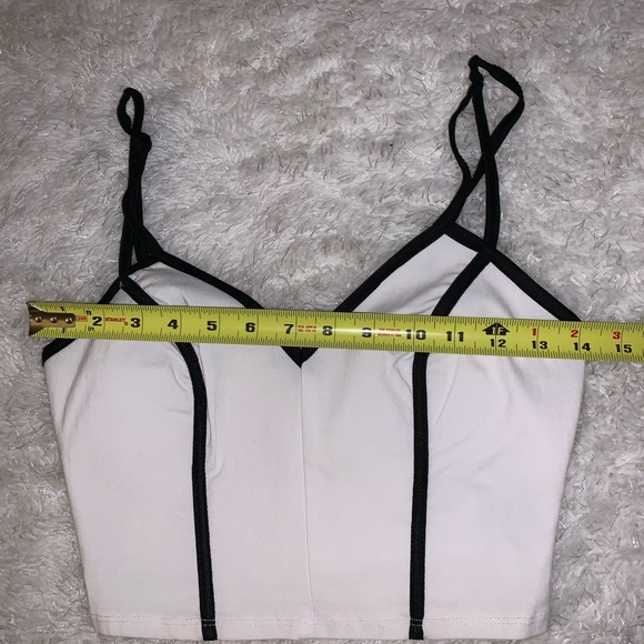 🎊💥🎉HOST PICK🔥💜Cute 🥰 Woman crop top Orr loved like new - Picture 11 of 12